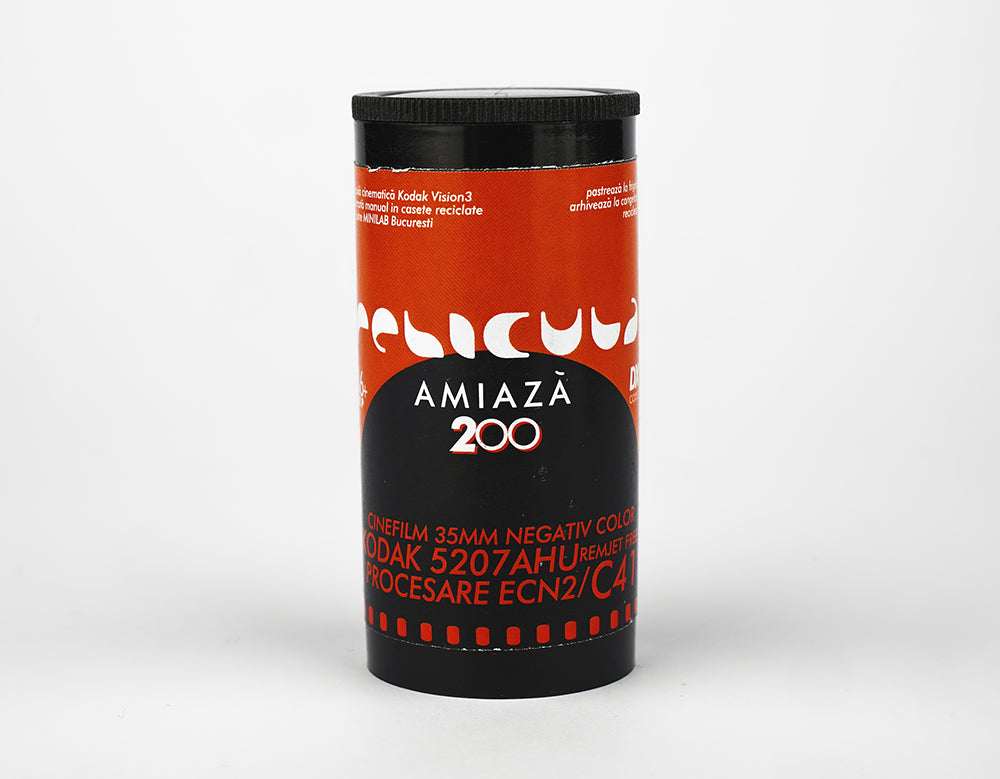 Pelicula Amiază 200
