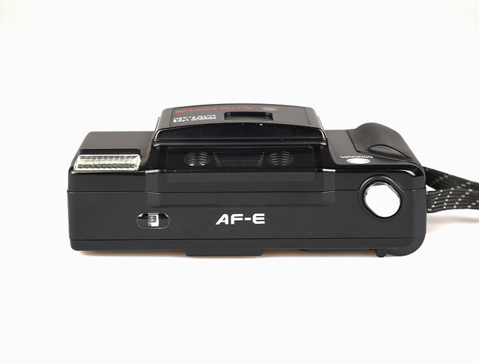 Minolta AF-E